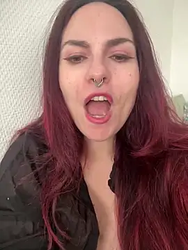 Snapshot of LunaMoongirl chatting on 02/26/25, 03:30 LunaMoongirl online show from 02/26/25, 03:30