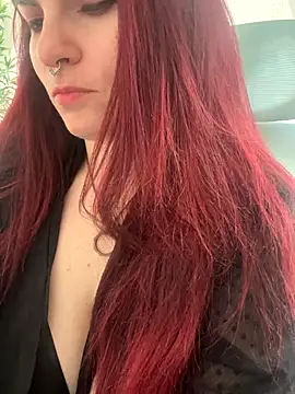 Snapshot of LunaMoongirl chatting on 09/25/25, 03:05 LunaMoongirl online show from 09/25/25, 03:05