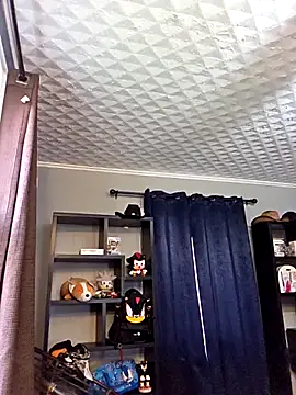 Snapshot of AriannaPena chatting on 11/08/25, 10:41 AriannaPena online show from 11/08/25, 10:41