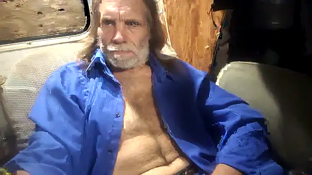 Snapshot of Fluxus532@xh chatting on 10/21/25, 07:09 Fluxus532xh online show from 10/21/25, 07:09