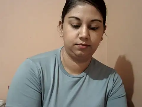 bellachow10 online show from 03/10/26, 06:18