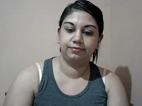 bellachow10 online show from 05/16/26, 06:50