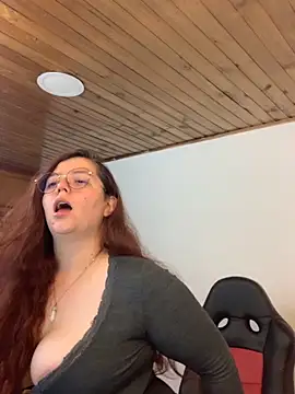 kayortiiz online show from 09/22/25, 02:13