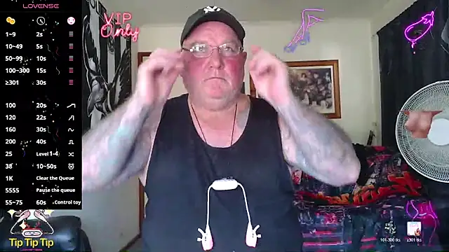 HOTANAL online show from 04/17/26, 01:52