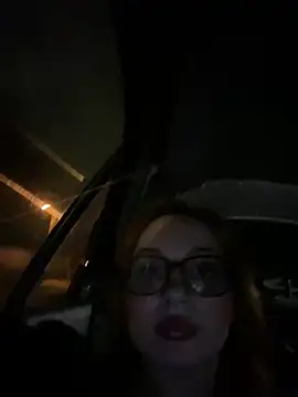 Snapshot of sweetandwet_daddy chatting on 02/11/25, 06:51 sweetandwet daddy online show from 02/11/25, 06:51