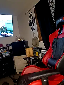 yellowwetfox online show from 01/07/25, 04:08