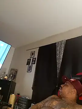 yellowwetfox online show from 01/18/25, 04:26