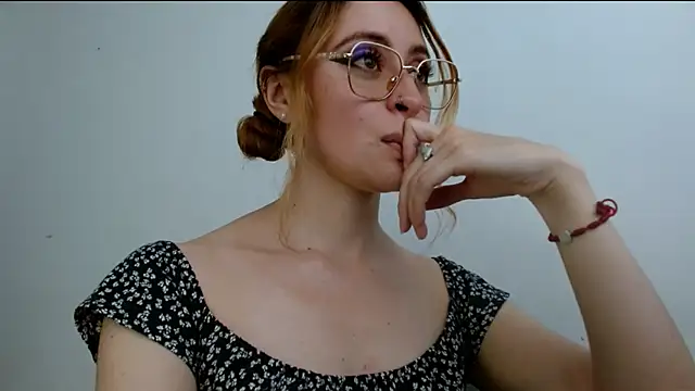 Juls winter  online show from 06/02/26, 07:38