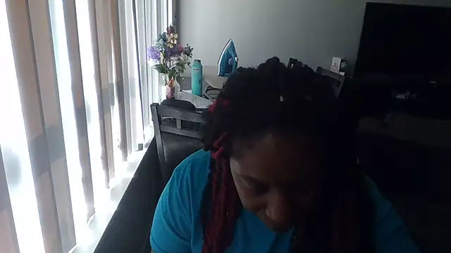 markquanna online show from 10/10/25, 04:39