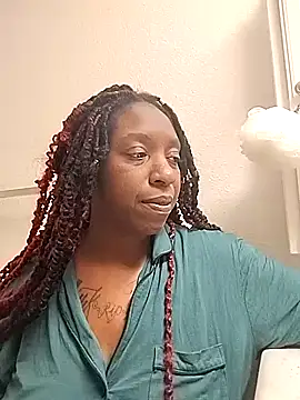 markquanna online show from 10/13/25, 10:32