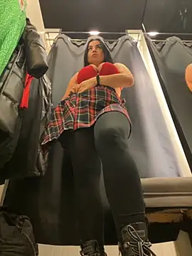 CrazzyChicks online show from 10/15/25, 07:41