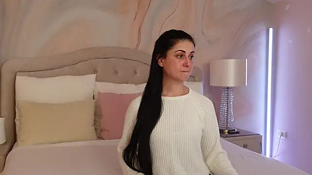 Snapshot of OliviaSirena chatting on 02/09/25, 07:52 OliviaSirena online show from 02/09/25, 07:52