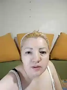 stefanyharper16 online show from 11/02/25, 02:41