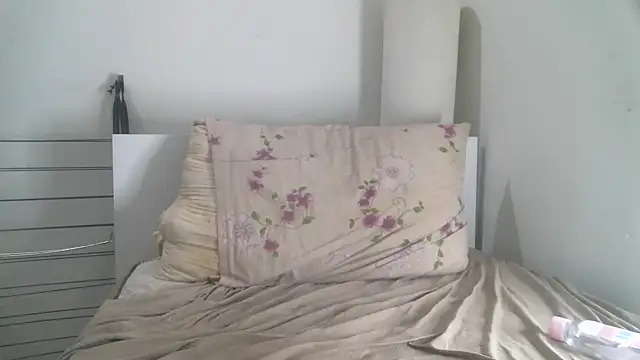 bonbonitaa online show from 01/12/25, 08:36