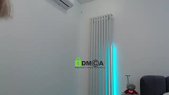 Snapshot of kissabellaa chatting on 03/14/25, 09:43 kissabellaa online show from 03/14/25, 09:43