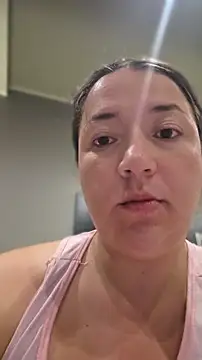 isabella rossse online show from 04/10/26, 05:56