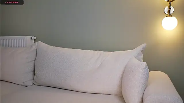 minimolly online show from 02/09/26, 07:07