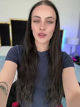 Snapshot of KarissaChantelle chatting on 01/22/25, 11:10 KarissaChantelle online show from 01/22/25, 11:10