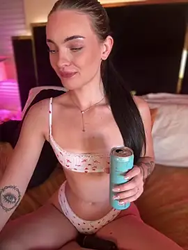 KarissaChantelle online show from 06/19/26, 05:28