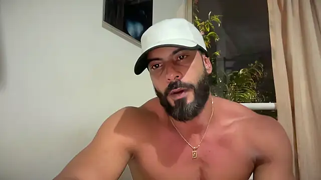Snapshot of romeolovedark chatting on 04/25/26, 11:35 romeolovedark online show from 04/25/26, 11:35