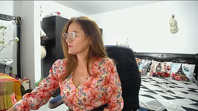 Xiimen online show from 01/24/25, 11:56