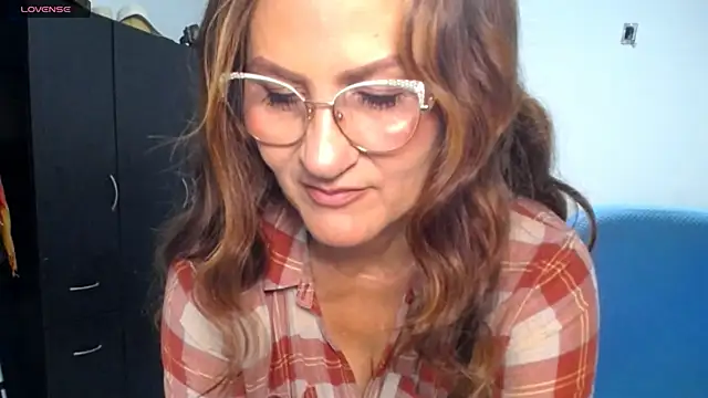 Xiimen online show from 04/11/26, 11:53