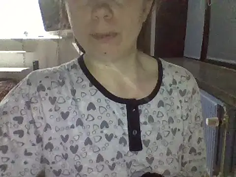 Moi Lina online show from 12/01/25, 12:37