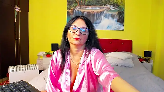 AlexaMorreno online show from 02/08/25, 07:38