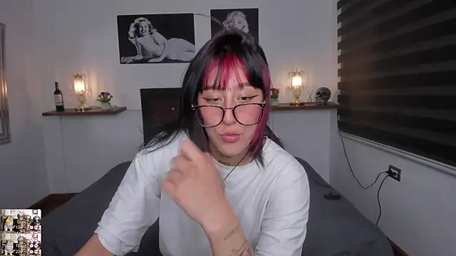 Snapshot of Mariana_Joness chatting on 02/20/25, 08:50 Mariana Joness online show from 02/20/25, 08:50