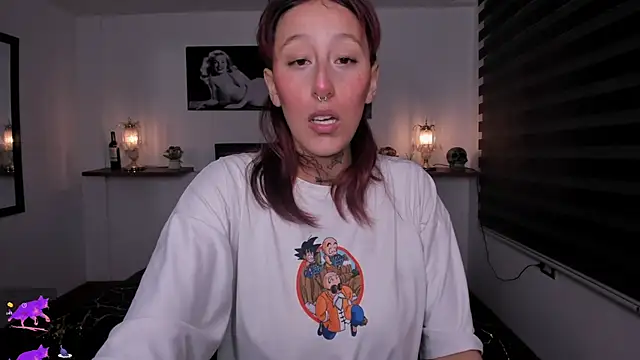 Snapshot of Mariana_Joness chatting on 09/13/25, 03:06 Mariana Joness online show from 09/13/25, 03:06