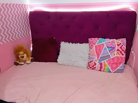 GiannaGoddes online show from 01/08/25, 03:40