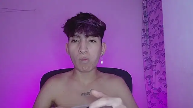 littlextreme online show from 02/11/25, 02:57