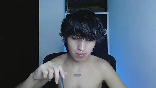 littlextreme online show from 02/23/26, 01:36