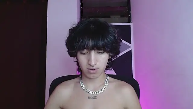 littlextreme online show from 04/12/26, 01:21