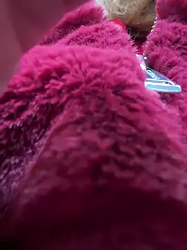 Snapshot of DaisyVibesss chatting on 12/07/24, 01:07 DaisyVibesss online show from 12/07/24, 01:07