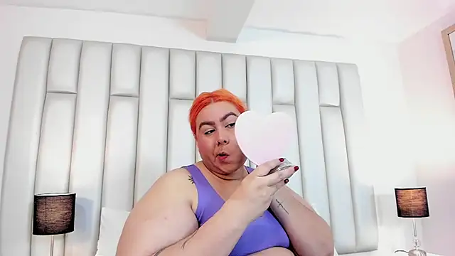 Snapshot of aandreaperez chatting on 03/19/25, 11:50 aandreaperez online show from 03/19/25, 11:50