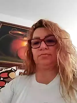 gisela27 online show from 02/23/25, 04:02