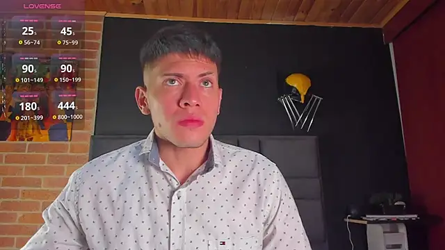 SebastianMaximoff online show from 03/22/25, 11:32