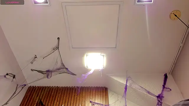 SebastianMaximoff online show from 10/15/25, 07:47