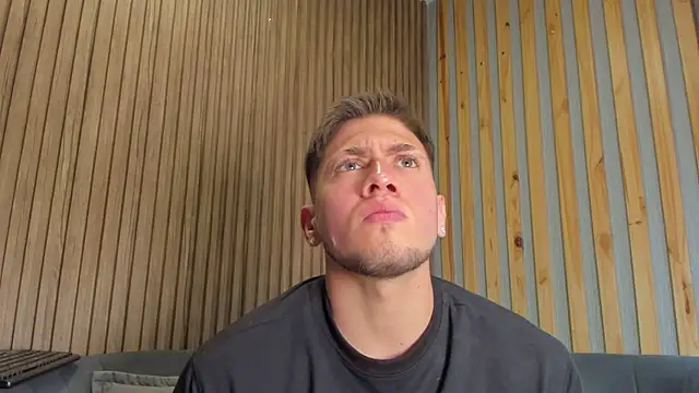 SebastianMaximoff online show from 01/15/26, 07:28