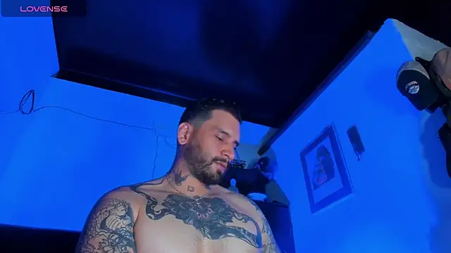 CamiloGray  online show from 03/12/25, 03:07