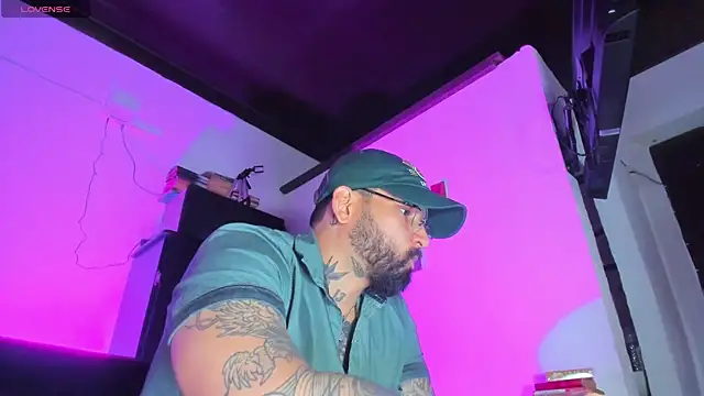 CamiloGray  online show from 09/22/25, 02:08