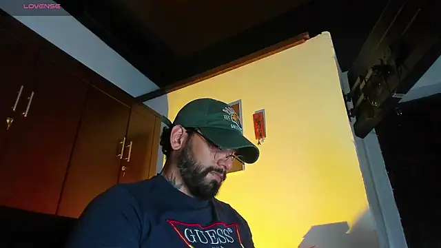 CamiloGray  online show from 02/20/26, 03:23