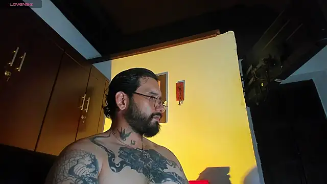 CamiloGray  online show from 03/06/26, 02:46