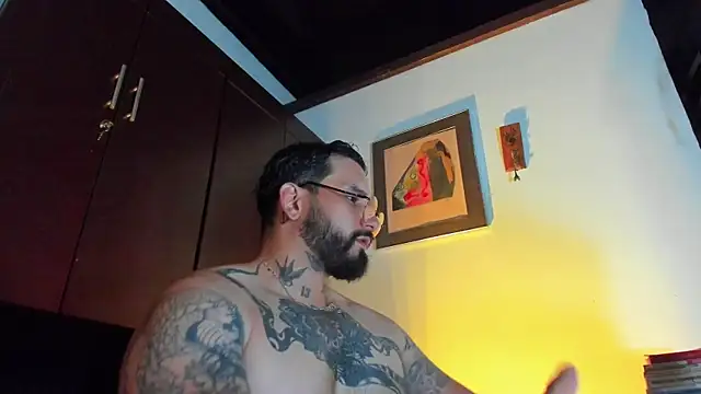 CamiloGray  online show from 05/25/26, 02:34