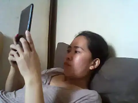 Snapshot of hairypussyyummy chatting on 01/26/25, 01:52 hairypussyyummy online show from 01/26/25, 01:52