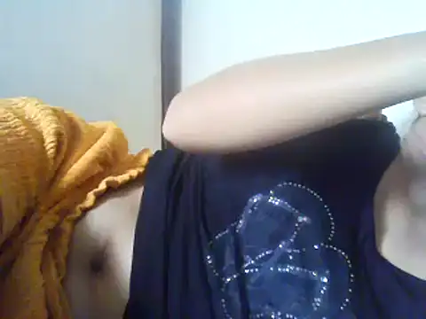 Snapshot of hairypussyyummy chatting on 02/05/25, 03:23 hairypussyyummy online show from 02/05/25, 03:23