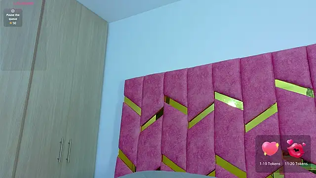 hornyhousekeeper  online show from 11/24/25, 12:27