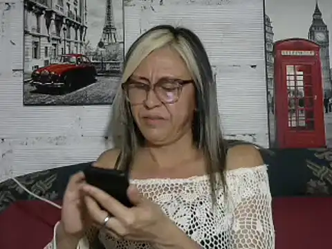 divahot08 online show from 12/07/24, 09:22