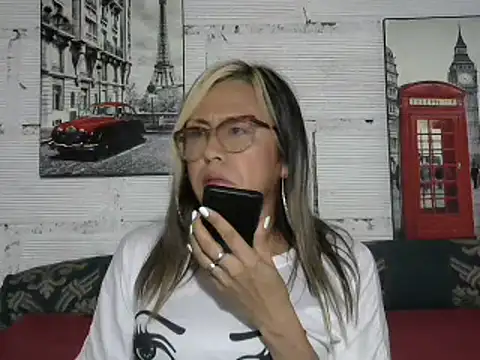 divahot08 online show from 01/06/25, 10:05